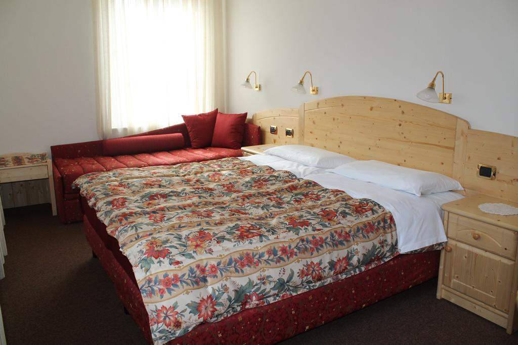 Albergo Trentino Moena Zimmer foto